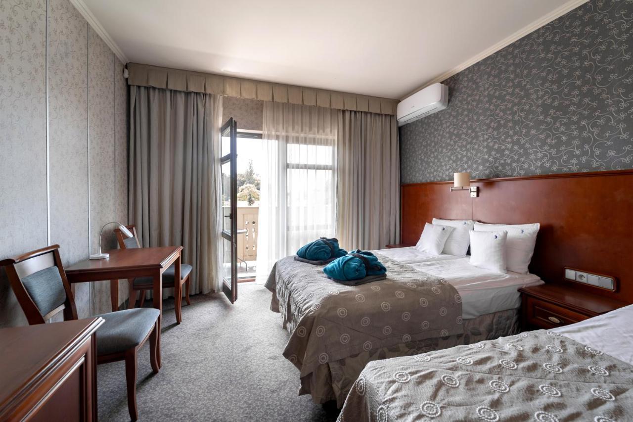 Hotel&Spa Stary Dziwnow Basen Swimming Pool エクステリア 写真