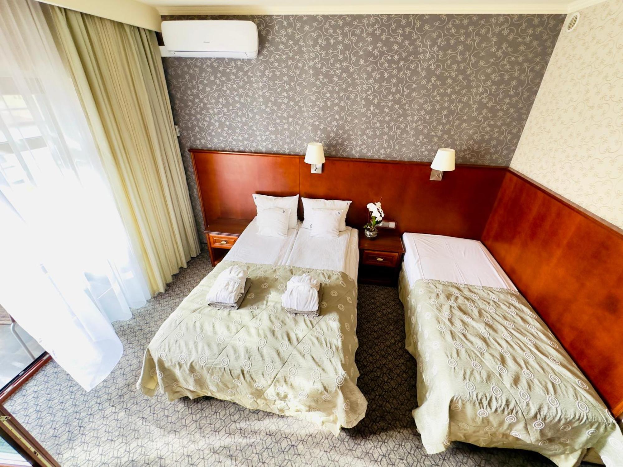 Hotel&Spa Stary Dziwnow Basen Swimming Pool エクステリア 写真