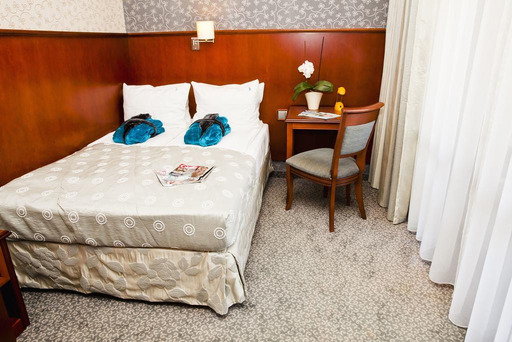 Hotel&Spa Stary Dziwnow Basen Swimming Pool エクステリア 写真